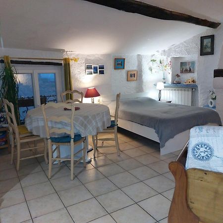 "Le Charme Provencal" - Studio 4 Couchages Classe 2 Etoiles - Axelle Loc'Appart Lorgues Exteriér fotografie